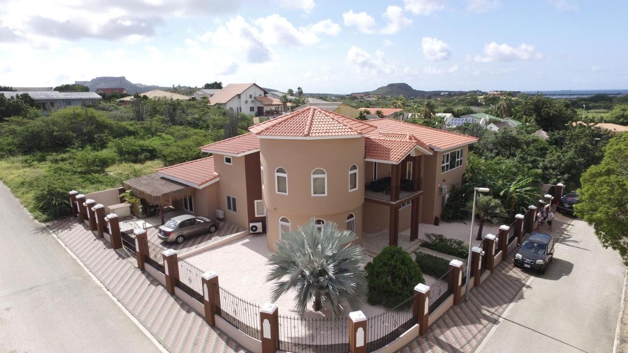 Villa Unique Вилемстад Екстериор снимка